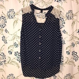 Sleeveless Polkadot Button Down